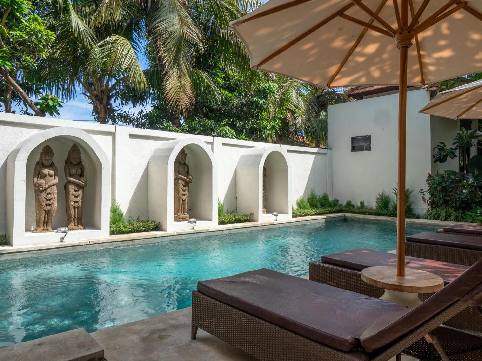 U Tube Hotel Uluwatu Exterior foto